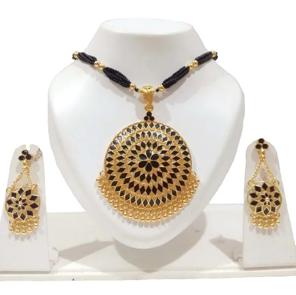 Assamese_Traditional_Gold_Plated_Black_Minakari_Jewellery_Set_For_Women